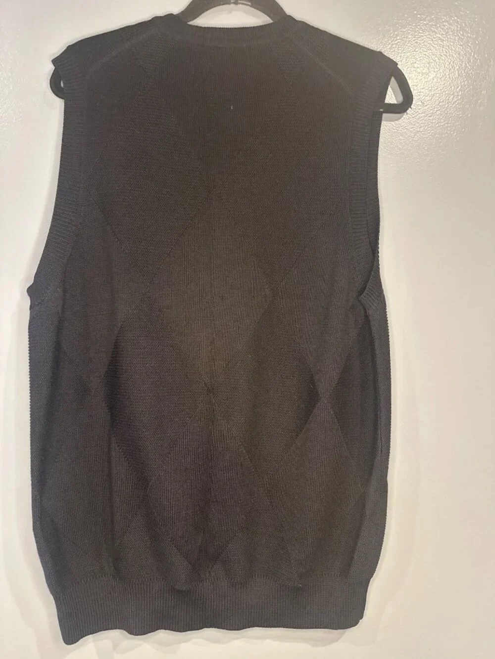 Talbots Mens M Silk Cotton Sweater Vest Black Argyle V Neck Preppy Academia